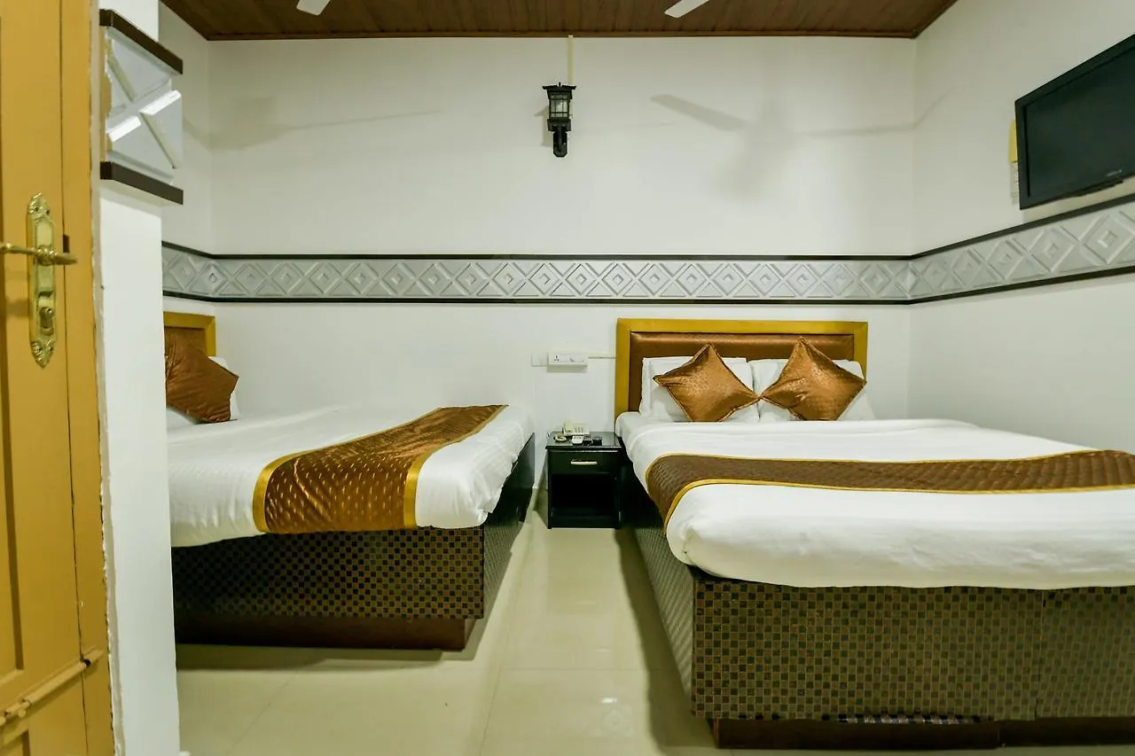 Oyo 14226 Hotel Gago Inn Alappuzha